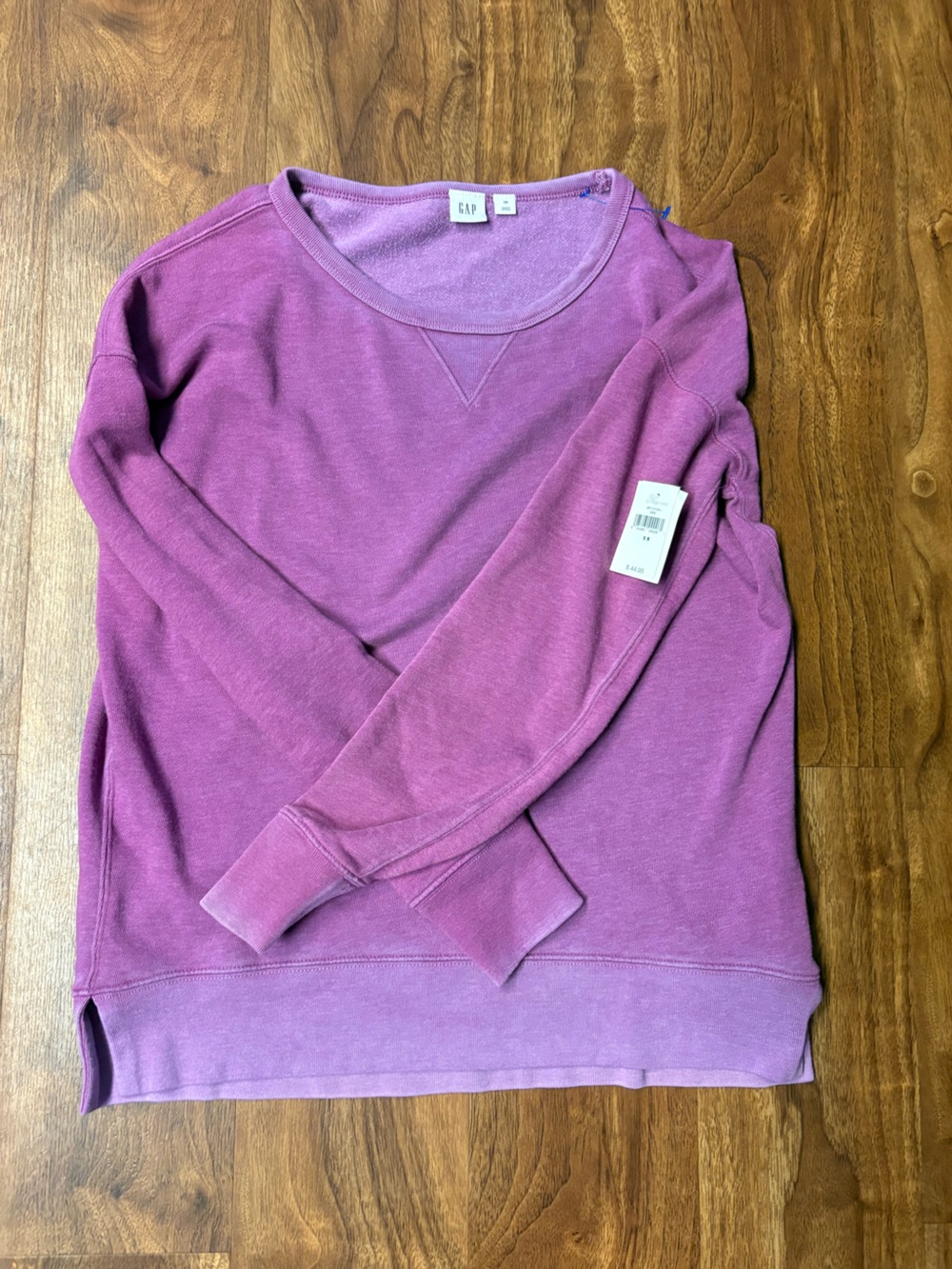 NWT Gap Classic Crewneck Sweatshirt Purple XS